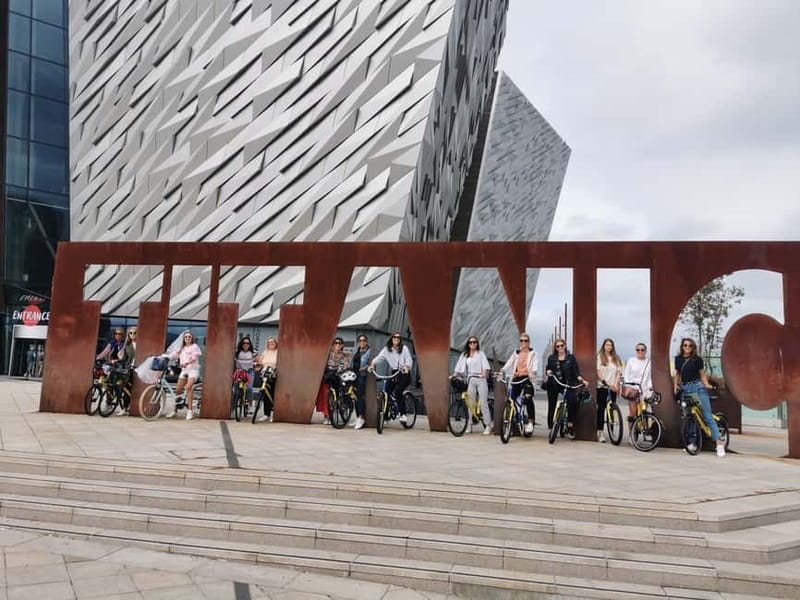 Belfast: City Highlights Bike Tour - Kent Street stretch: short stop, real sense of place