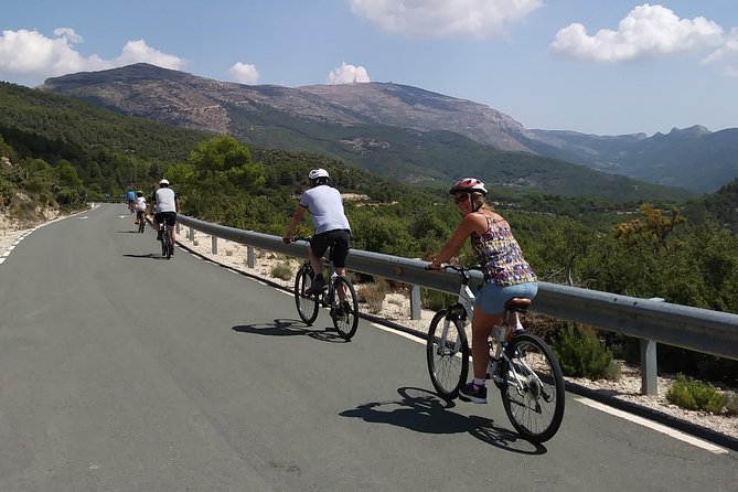 Benidorm Bike Tour with Hotel Pick up - Why This Benidorm Downhill Ride Feels So Low-Stress