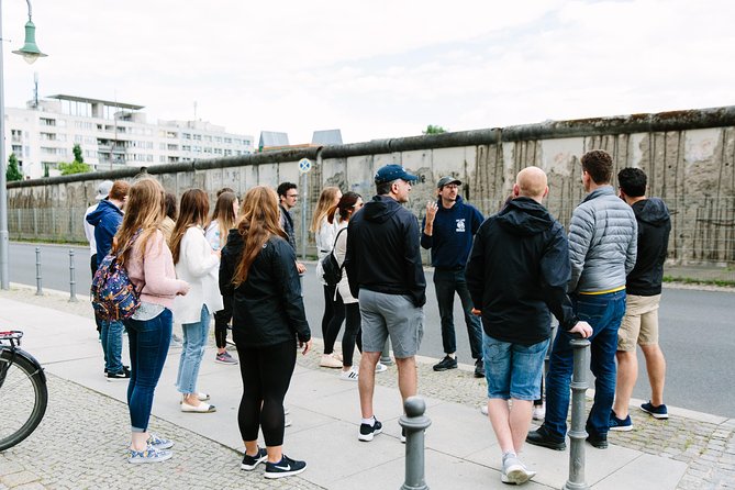 Berlin Highlights: 3-Hour Bike Tour - Checkpoint Charlie and a remaining Wall stretch: Seeing the Cold War for real