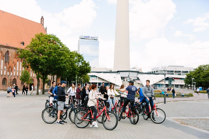 Berlin Highlights: 3-Hour Bike Tour - Guides make the difference: Humour, safety, and clear explanations