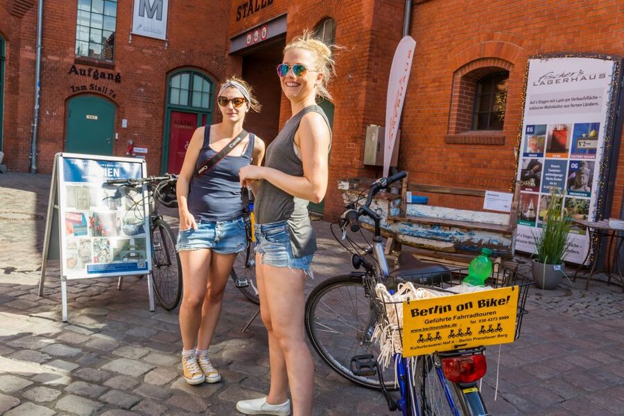 Berlin: Sights and Highlights Bike Tour with a Local Guide - Why This Bike Tour Works for First-Time Berlin