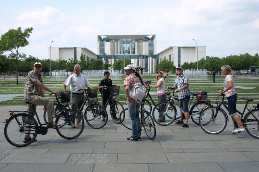Berlin: Small Group Bike Tour Through City Center - Why this Berlin bike loop works for a first-time visit