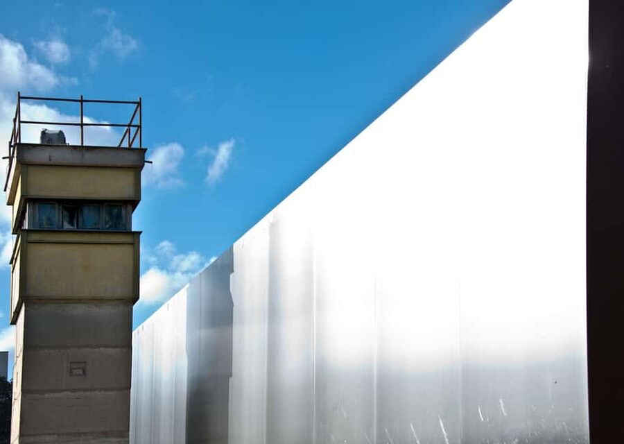 Berlin: The Wall and Third Reich Guided Bike Tour - Hitler’s bunker and the Germania story: what you can see now