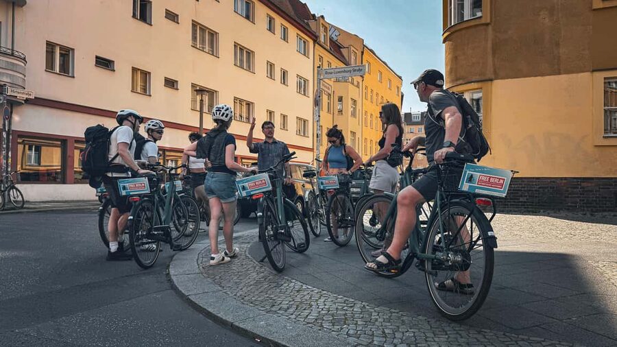 Berlin: The Wall and Third Reich Guided Bike Tour - How the guide’s freedom changes your experience