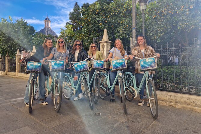 Best Bike Tour Dutch & English in Valencia - A value-packed way to see both old Valencia and modern icons