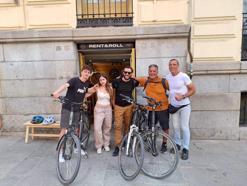 Best of Madrid: 3-Hour Guided Bike Tour in Small Groups - Almudena Cathedral and the Royal Palace Panoramas