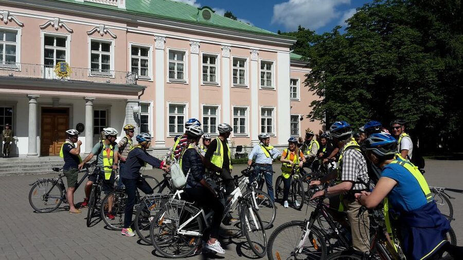 Best of Tallinn 2-Hour Bike Tour - Winter biking: spikes, snow skills, and a frozen seaside feeling