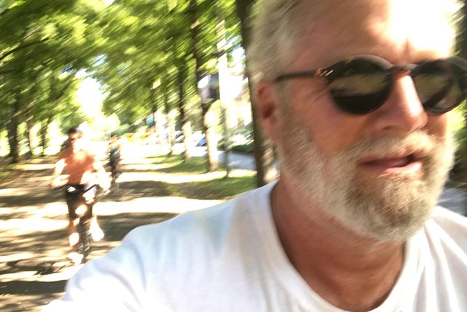 Best Stockholm Bike Tour. English, French or Spanish! - Gamla Stan Loop: Main Plaza, Great Church, and St George