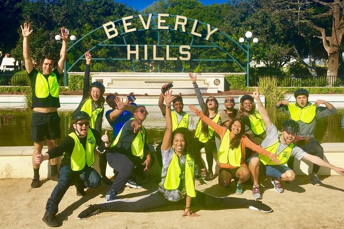 Beverly Hills Tour: Movie Star Homes and LA Sightseeing by E-Bike - Rodeo Drive and Pacific Design Center: shopping glamour and film-world design