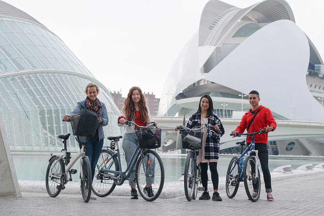 Bicycle Rental in Valencia - Getting Started at Carrer dels Aluders (Ciutat Vella)