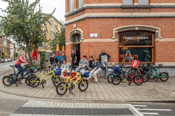 Bicycle tour in historic Ghent - Stop 1 at Sint-Pieters-abdij: the inner garden start