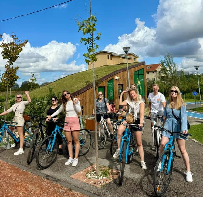 Bike or E-Bike Tour Tirana : Highlights & Grand Park Guided - Pace, bike choice, and what to bring (so you enjoy it more)
