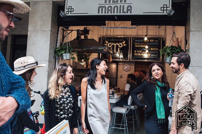Bike to taste the world's best tacos - Mexico City - Stop 4: a park break in Roma Norte for photos and real-life city watching