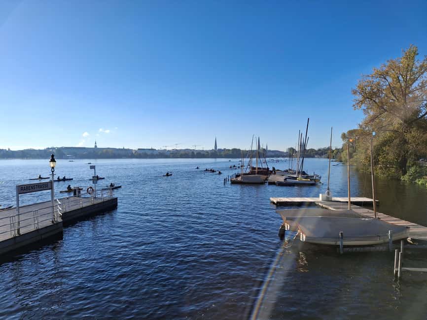 Bike tour around the Alster - Celebs, water, and nature - Dammtor to Pöseldorf-Rotherbaum: consulates, residences, and green edges