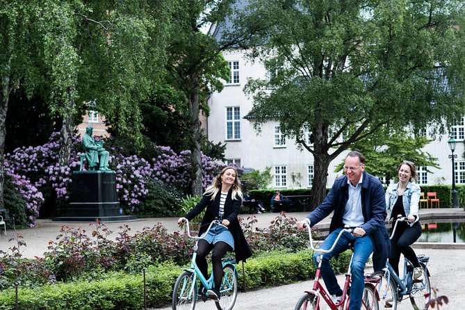 Bike Tour Copenhagen. Private Guide, Concierge Service, Small Grp - Small-group pacing, guide style, and what to expect from the ride