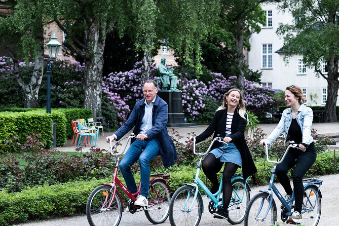 Bike Tour Copenhagen. Private Guide, Concierge Service, Small Grp - Who should book this bike tour, and who should not