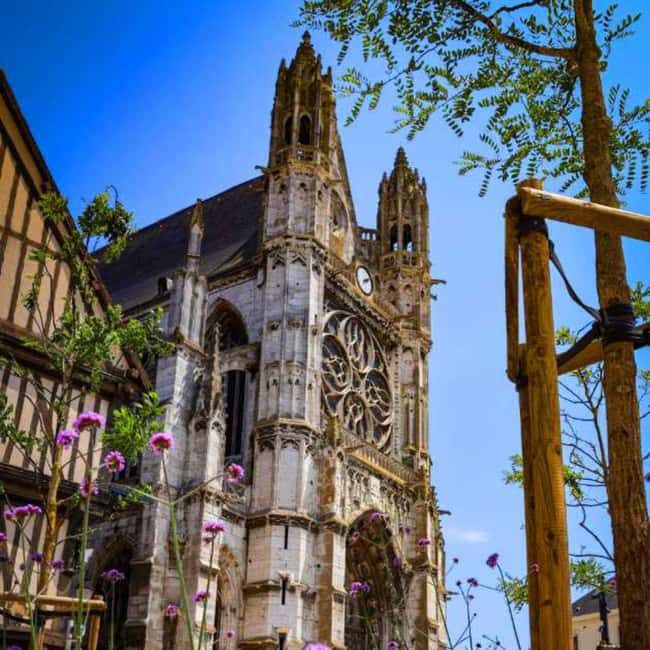 Bike tour from Vernon to Giverny with local guide - Why finishing in Giverny feels smarter than arriving on your own