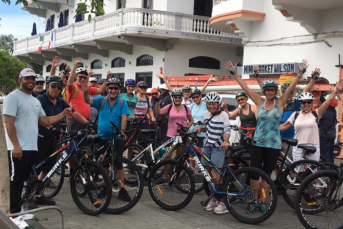 Bike tour in Old City and Panama City with local markets - Casco Viejo plazas: independence and national identity on foot-stops