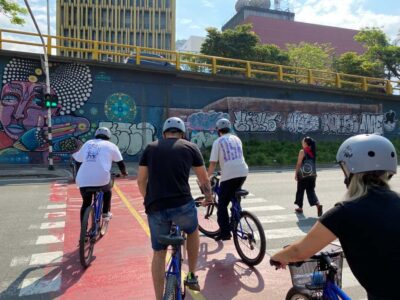 Bike Tour Medellin with Snacks and Local Beer - Meeting at Parroquia San Joaquín (and why that helps)