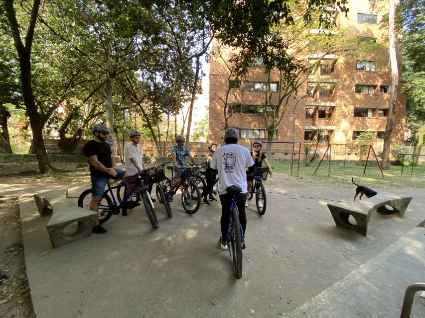 Bike Tour Medellin with Snacks and Local Beer - Conquistadores: passing through with context