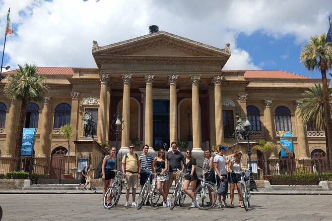 Bike tour of the historic center of Palermo with tasting - Piazza Castelnuovo to the Waterfront: Palermo Gets Airy