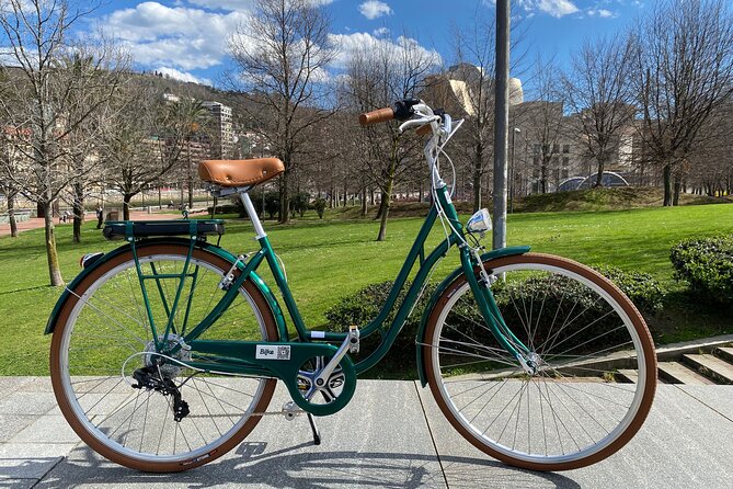 BILBAO-City Highlights Bike Tour - The itinerary: from Gehry curves to Casco Viejo streets