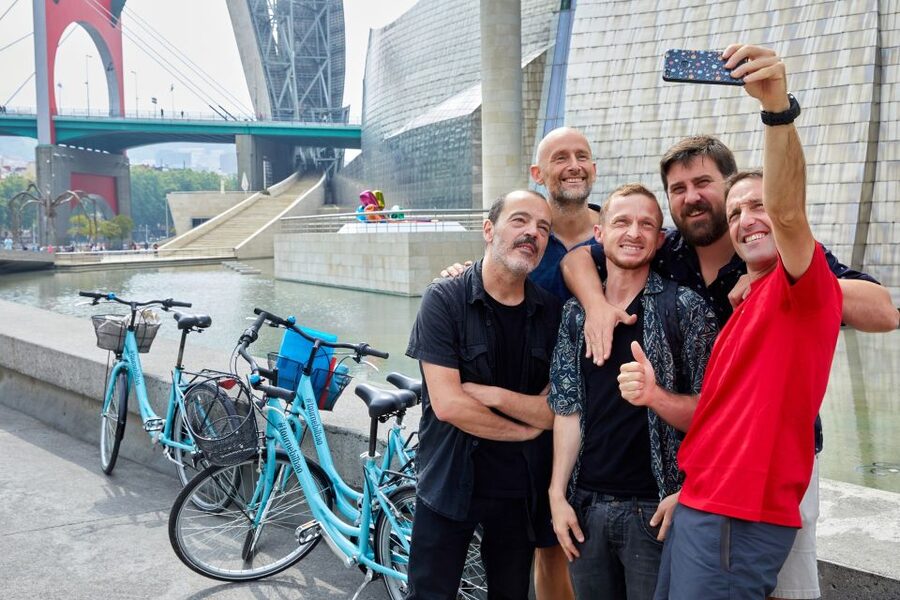 Bilbao: Guided Highlights Small Group or Private E-Bike Tour - San Mamés: Athletic Club culture explained in plain terms