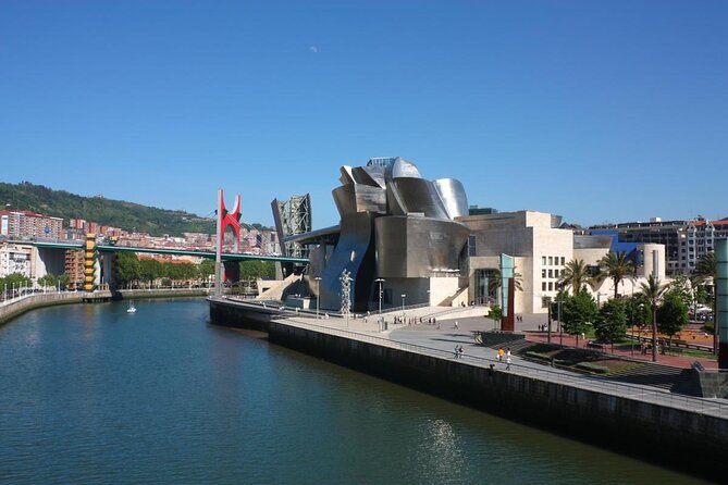 Bilbao Highlights 3-hour E-Bike tour: Small Group or Private Tour - Key highlights to expect on this Bilbao e-bike tour