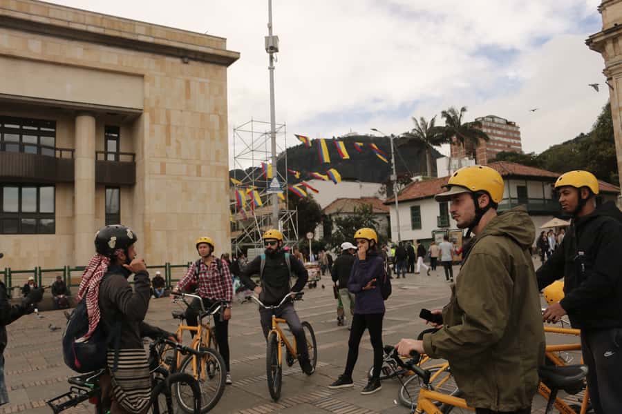 Bogotá: Shared Bike Tour - The coffee tasting finish (and a well-timed breather)