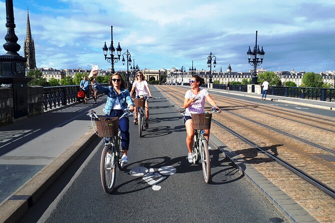 Bordeaux bike tour "The Best of Bordeaux" - What You Get for $43.55: Bike Time, Landmarks, and One Food Moment