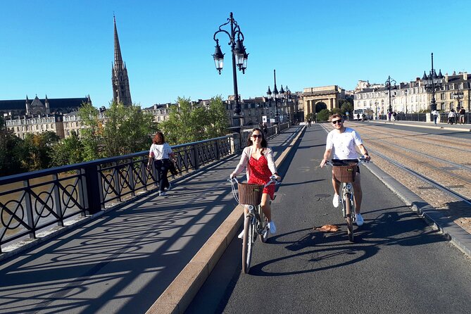 Bordeaux bike tour "The Best of Bordeaux" - Chartrons and Saint-Louis des Chartrons: Old Wine District Energy