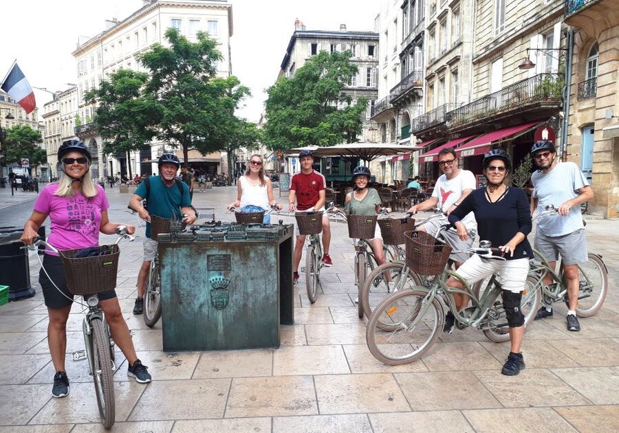 Bordeaux: Top Landmarks & Historic Bike Tour - Starting at Place Raymond Colom: the historic center, minus the stress
