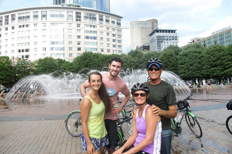 Boston: 2.5-Hour City View Bike Tour - Rose Kennedy Greenway to the Charles River: The Ride Feels Easier Here