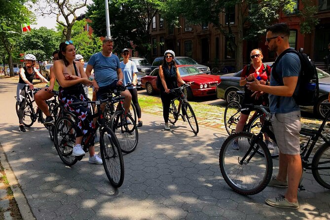 Brooklyn Bike Tour - Snacks, Samples, and the Food-Drink Reality