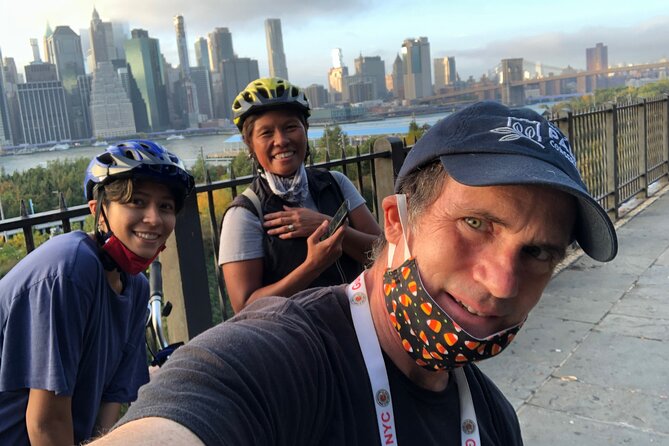 Brooklyn Bridge Waterfront Guided Bike Tour - City Hall Park: A Civic Start Before You Hit the River