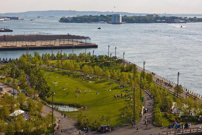 Brooklyn Neighborhoods Small-Group Bike Tour - Key things that make this tour worth your time