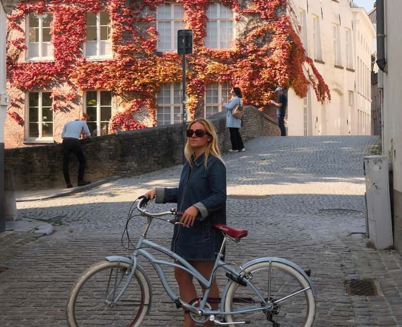 Bruges: City Bike Tour with a Local - Finding the Blue Door: Getting Started at Sustainability College Bruges