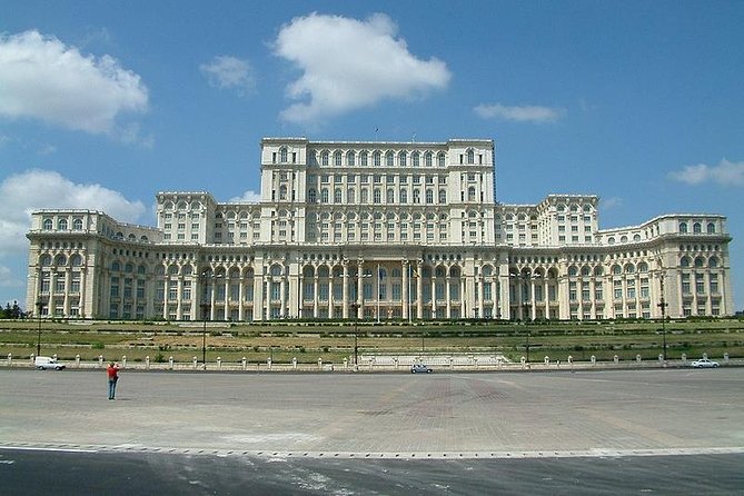 Bucharest Half a Day Bike Tour - What Guides Like Lucia, Dan, Ed, and Alex Do Best