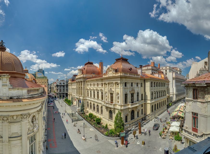 Bucharest: Half Day Bike Tour - Victoria Boulevard Views: Monumental Buildings at Bike Speed