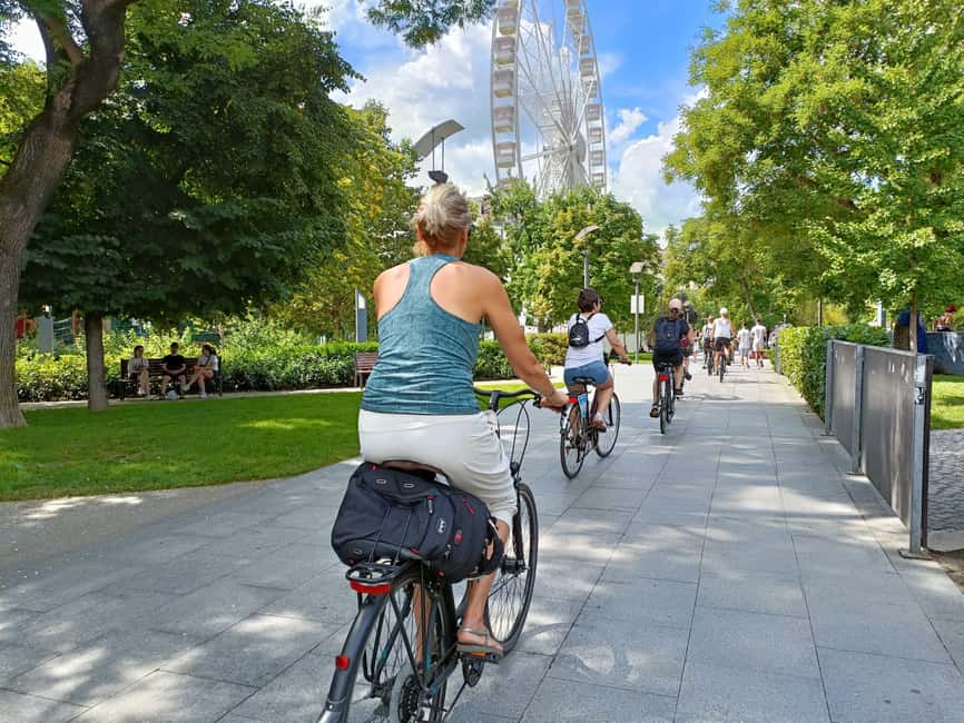 Budapest Bike Tour with a Hungarian Goulash - Who should book this Budapest Bike Breeze tour with goulash