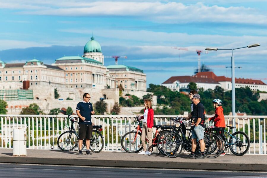 Budapest: Grand Sightseeing Bike Tour - Key Points Worth Knowing Before You Ride