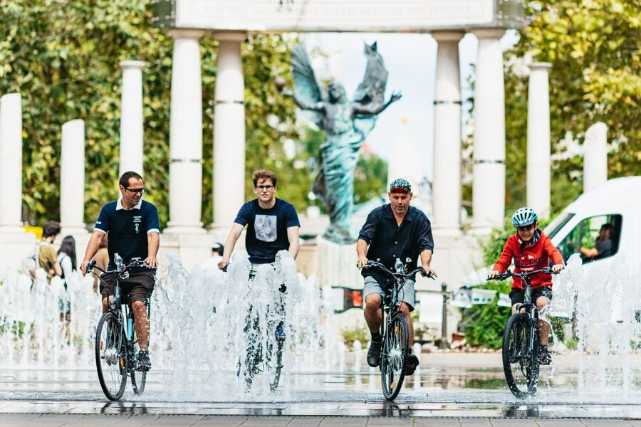 Budapest: Grand Sightseeing Bike Tour - Andrássy Avenue and the Opera House Stretch