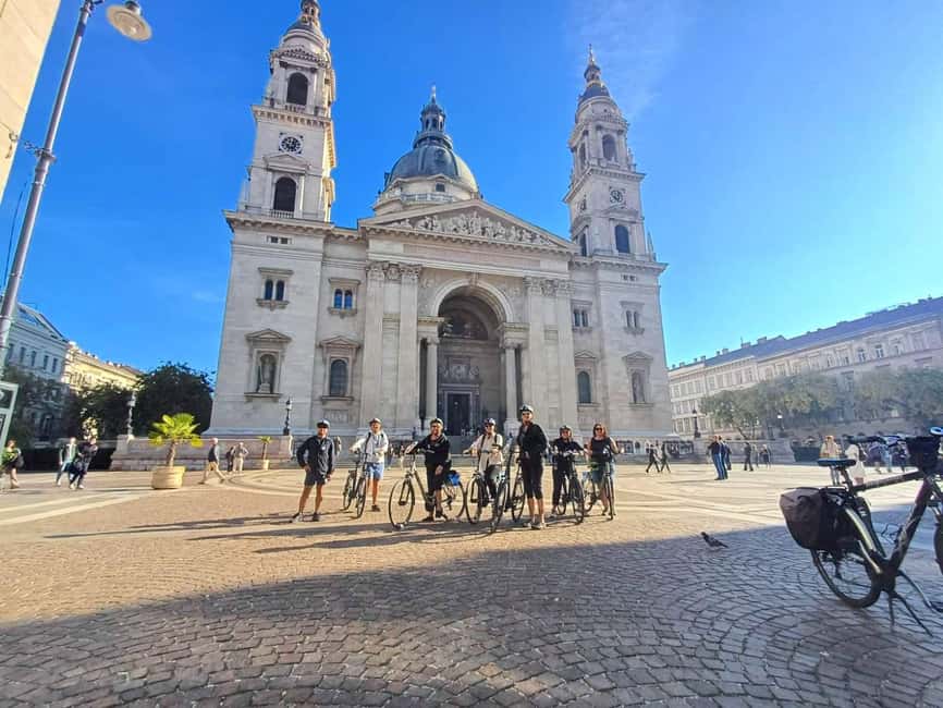 Budapest: Guided Bike & E-bike Tour with a Goulash - Castle Hill and the Castle District: Short Ride, Big Atmosphere
