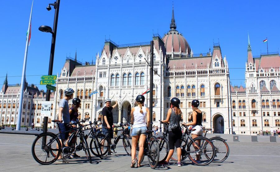 Budapest: Guided City Tour by E-Bike - Key things I’d plan for