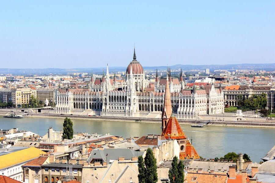 Budapest: Guided City Tour by E-Bike - Heroes’ Square and City Park: the big sights without the ticket line