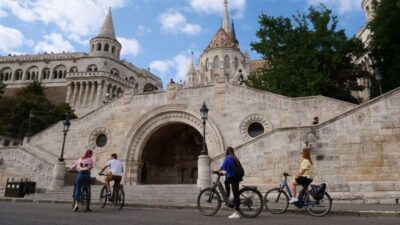 Budapest: Guided E-Bike Sightseeing Tour - Citadella and the Castle District: The Best Views With Less Leg Pain