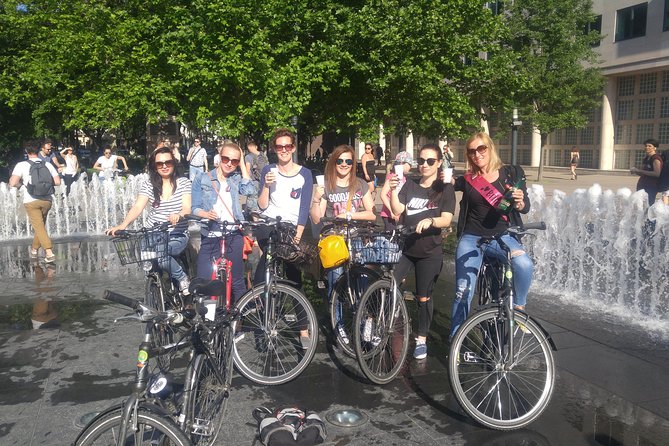 Budapest Highlights Bike Tour - Kossuth Lajos Square: UNESCO setting, Danube panoramas, and Buda’s skyline