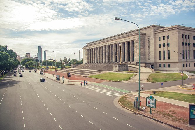 Buenos Aires Bike Tour: North Districts, Recoleta and Palermo - How the Ride Feels: Traffic, Cobblestones, and the Pace That Works