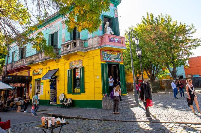 Buenos Aires Bike Tour: San Telmo and La Boca Districts - Guides make or break it: why this tour gets such strong marks