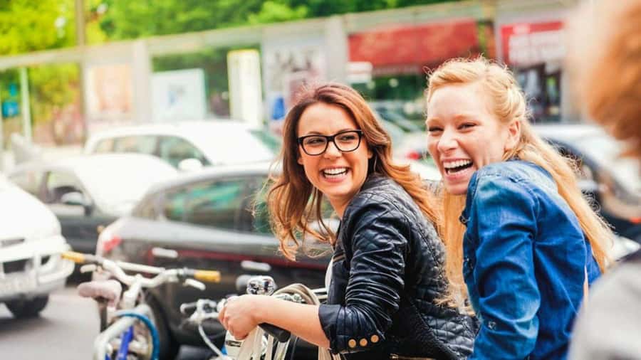 Buenos Aires Bike Tour: South or North Circuit - South Circuit: San Telmo, Dorrego Square, and tango on the streets